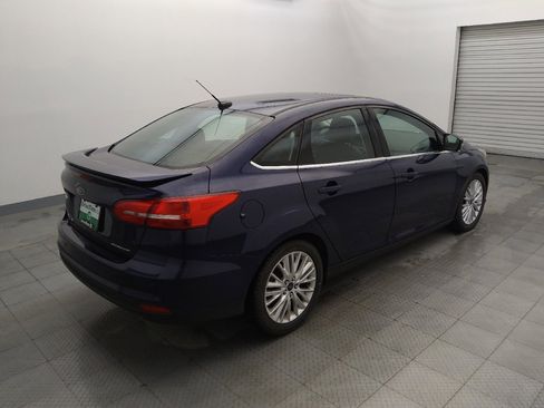 Used 2017 Ford Focus Titanium w/ Titanium Technology Package FWD image 9