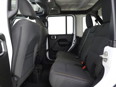 Used 2024 Jeep Wrangler Unlimited Sport AWD/4WD image 21