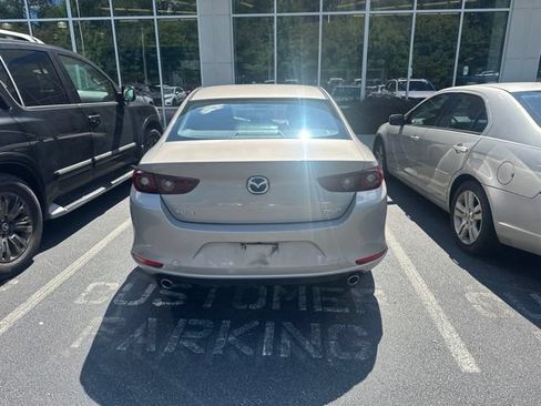 Used 2025 MAZDA MAZDA3 s FWD image 3