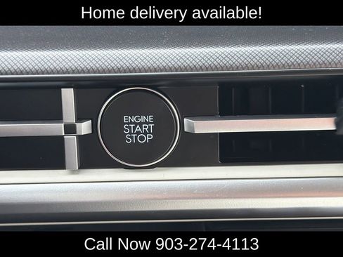 Used 2026 Hyundai Santa Fe SEL FWD image 25