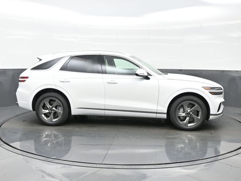 New 2026 Genesis GV70 2.5T image 7