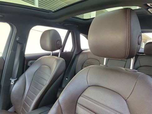 Used 2018 Mercedes-Benz GLC 43 AMG 4MATIC image 27