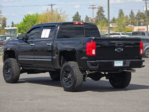 Used 2017 Chevrolet Silverado 1500 LTZ Z71 w/ LTZ Plus Package AWD/4WD image 6