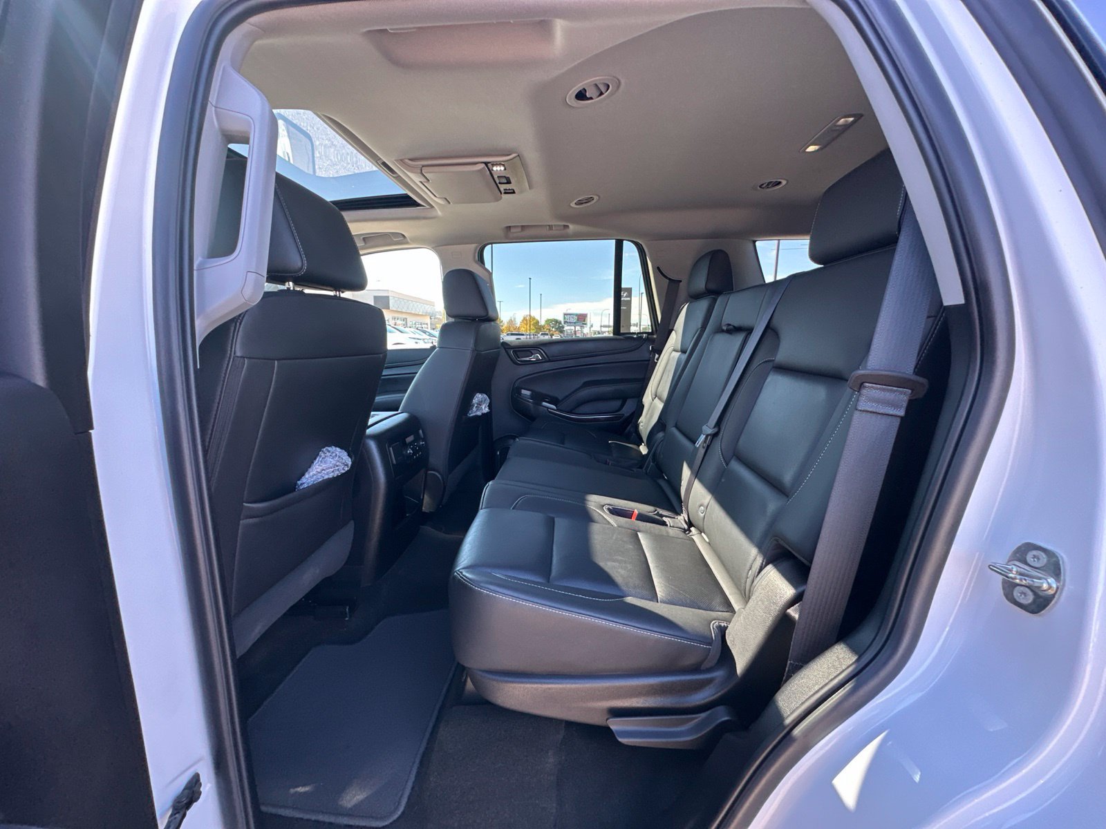 Used 2018 GMC Yukon SLT w/ Open Road Package AWD/4WD image 21