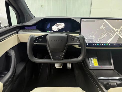 Used 2023 Tesla Model X Plaid AWD/4WD image 21