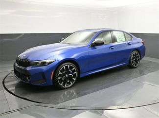New 2025 BMW 330i Sedan w/ M Sport Package video 1