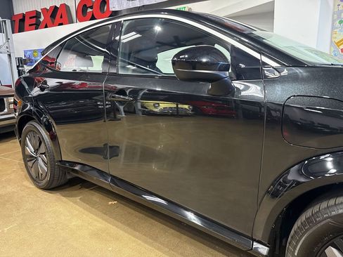 Used 2024 Nissan Ariya FWD image 53
