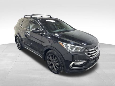 Used 2018 Hyundai Santa Fe Sport w/ 2.0T Ultimate Tech Package 05 AWD/4WD image 3