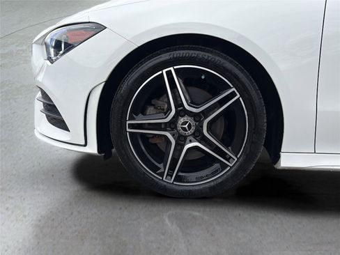 Used 2023 Mercedes-Benz CLA 250 4MATIC image 38