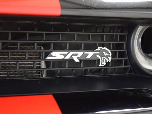 Used 2023 Dodge Challenger SRT Hellcat w/ Driver Convenience Group RWD image 14