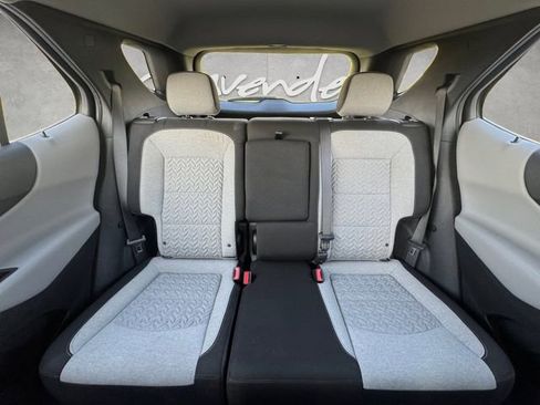 Used 2022 Chevrolet Equinox LS FWD image 22