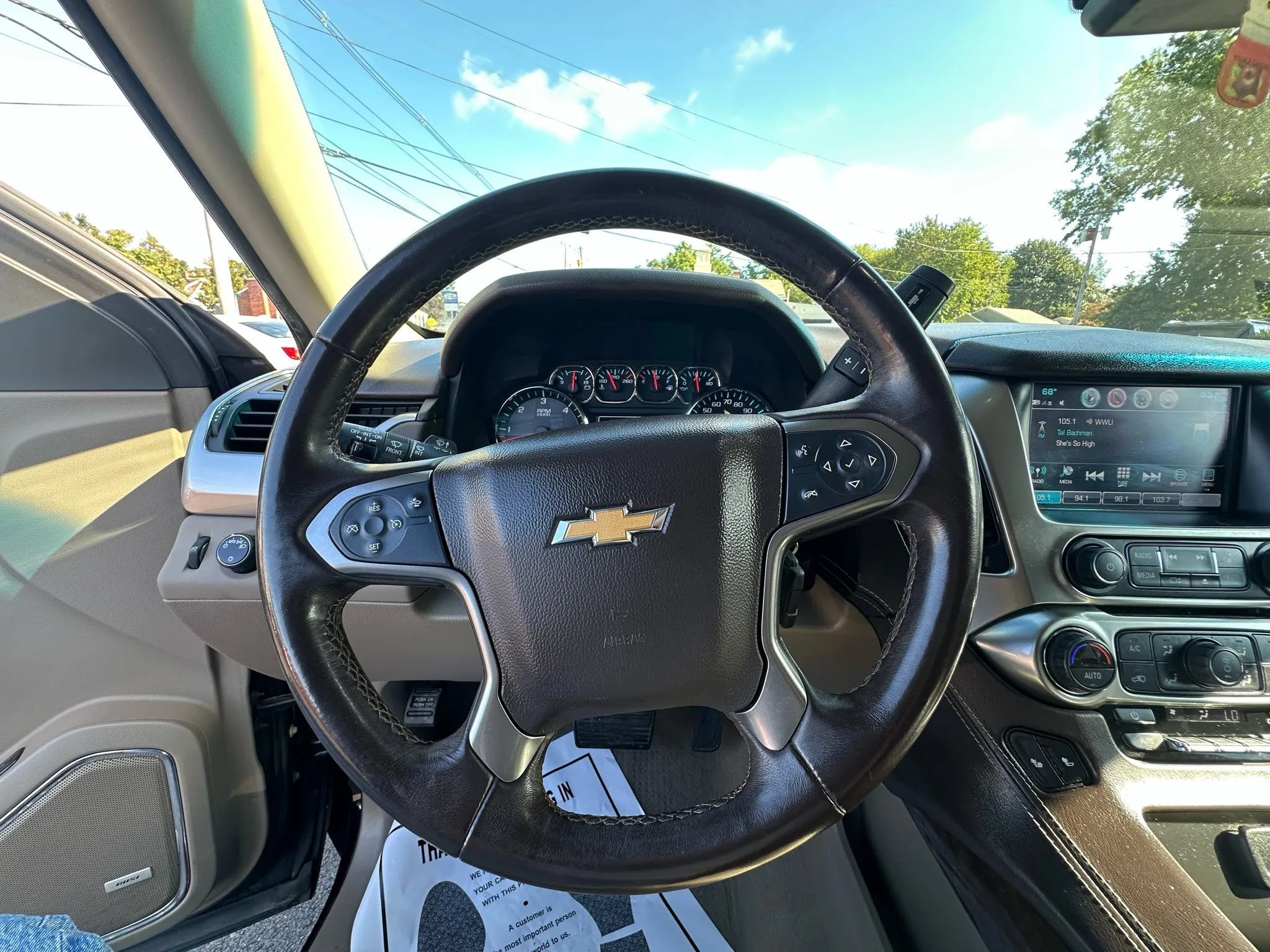 Used 2019 Chevrolet Suburban LT AWD/4WD image 22