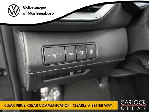 Used 2023 Hyundai Santa Fe Limited AWD/4WD image 17