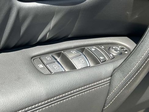 Used 2024 Nissan Armada Platinum w/ Captain's Chairs Package AWD/4WD image 19