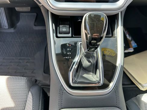 Used 2023 Subaru Forester Sport image 31