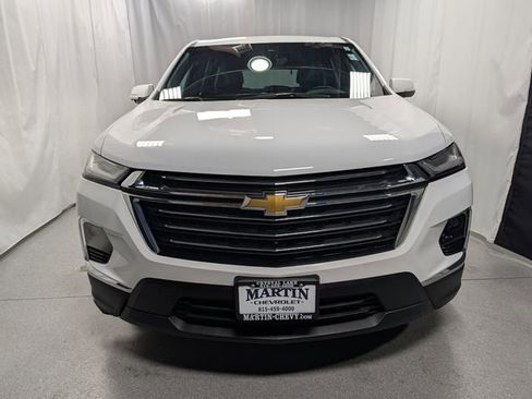 Used 2023 Chevrolet Traverse LT w/ LT Premium Package image 9