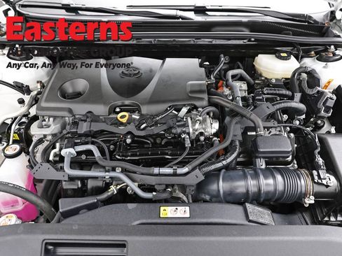 Used 2025 Toyota Camry LE image 7