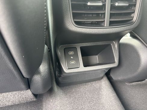 New 2026 Kia Seltos SX image 12