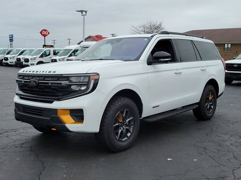 New 2025 Ford Expedition Tremor image 8