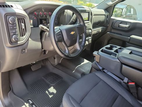 Used 2024 Chevrolet Silverado 1500 Custom w/ LPO, Dark Essentials Package AWD/4WD image 10