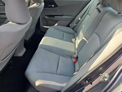 Used 2015 Honda Accord LX image 12