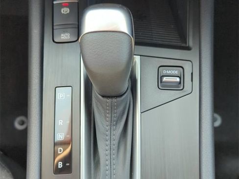 New 2025 Nissan Kicks SV image 22