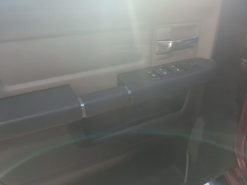 Used 2012 RAM 1500 Big Horn image 23
