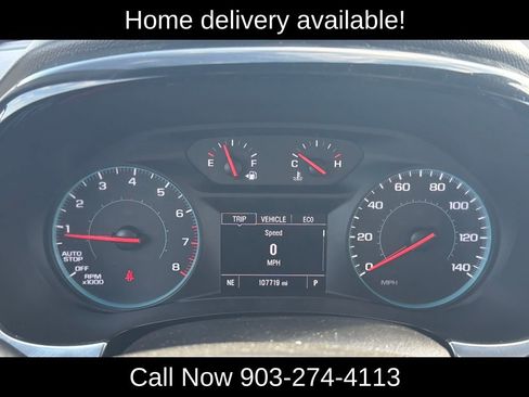 Used 2022 Chevrolet Traverse LS image 19