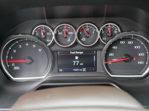 Used 2021 Chevrolet Tahoe LT image 21