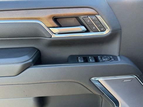 Used 2024 Chevrolet Silverado 3500 High Country w/ High Country Premium Package image 11