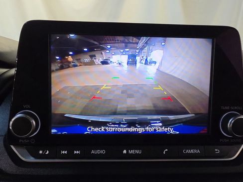 Used 2023 Nissan Rogue SV AWD/4WD image 22
