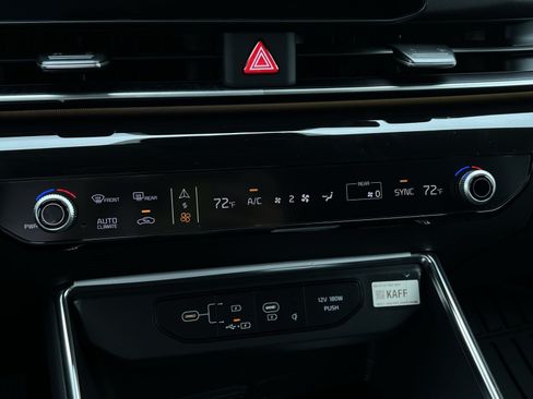 New 2027 Kia Carnival SX Prestige FWD image 28