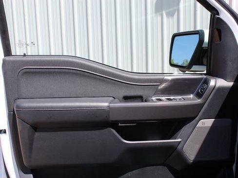 Used 2024 Ford F150 Lariat image 16