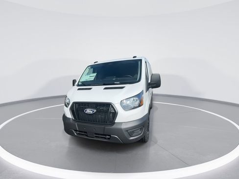 New 2026 Ford Transit 250 Low Roof RWD image 4