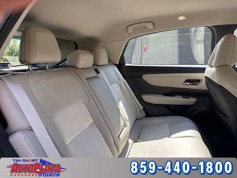 Used 2023 Nissan Ariya AWD image 57