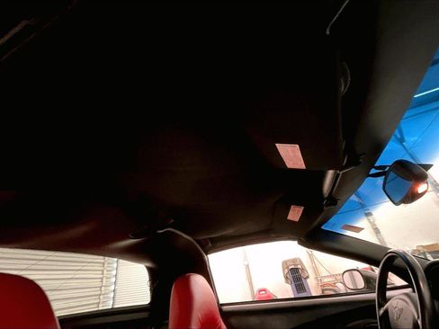 Used 2004 Chevrolet Corvette Coupe w/ Preferred Equipment Group image 22