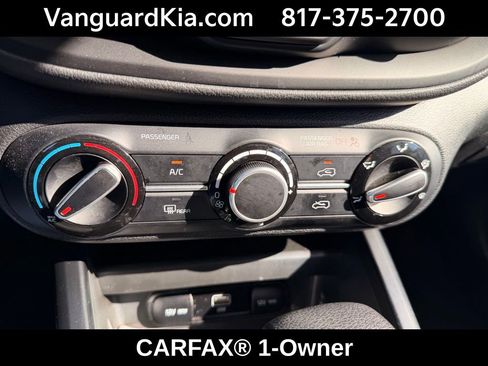 Certified 2025 Kia Soul LX image 20