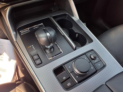 Used 2024 MAZDA CX-90 3.3 Turbo S w/ Premium Package image 18