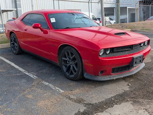 Used 2021 Dodge Challenger R/T w/ Blacktop Package image 1