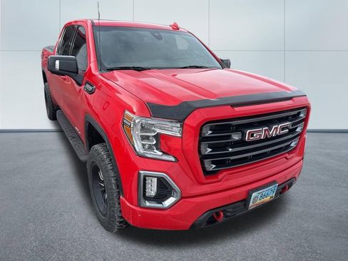 Used 2022 GMC Sierra 1500 AT4 w/ AT4 Preferred Package image 3