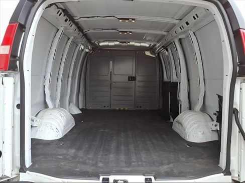 Used 2019 Chevrolet Express 2500 w/ Driver Convenience Package image 21