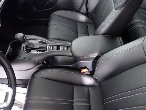 Used 2026 Honda HR-V EX-L image 28