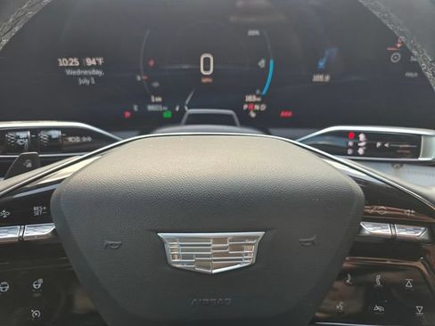 Used 2025 Cadillac Optiq Sport 1 AWD/4WD image 25