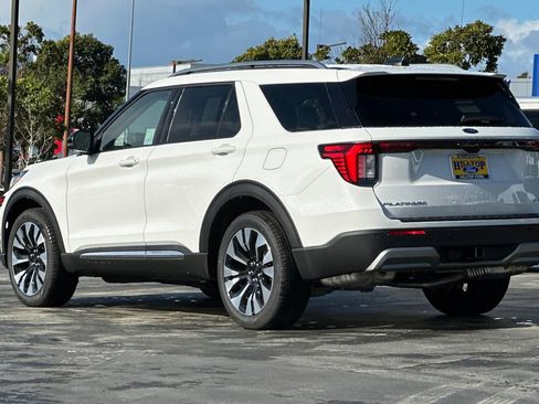 New 2026 Ford Explorer Platinum w/ LUX Leather Package AWD/4WD image 6