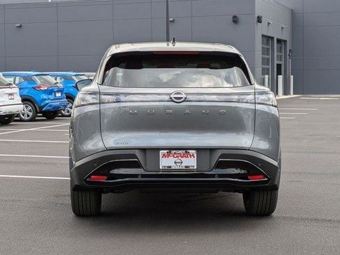 Used 2025 Nissan Murano SV AWD/4WD image 4