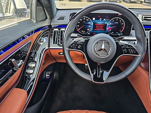 New 2026 Mercedes-Benz S 580 4MATIC Sedan image 31