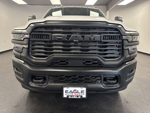 New 2026 RAM 3500 Tradesman AWD/4WD image 4
