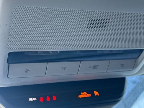 Used 2021 MAZDA CX-30 FWD 2.5 S w/ Select Package image 22