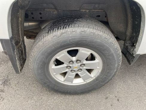 Used 2019 Chevrolet Colorado W/T w/ WT Convenience Package AWD/4WD image 25