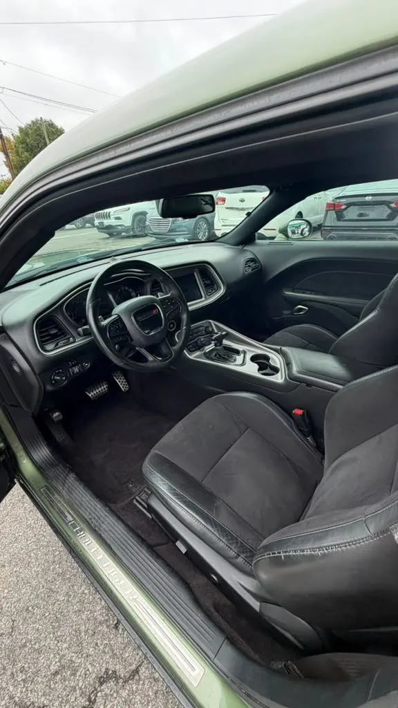 Used 2019 Dodge Challenger R/T w/ Plus Package RWD image 11